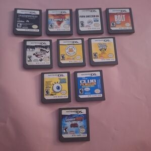 Nintendo Game Cartridge Bundle - Yellow & Black Labels